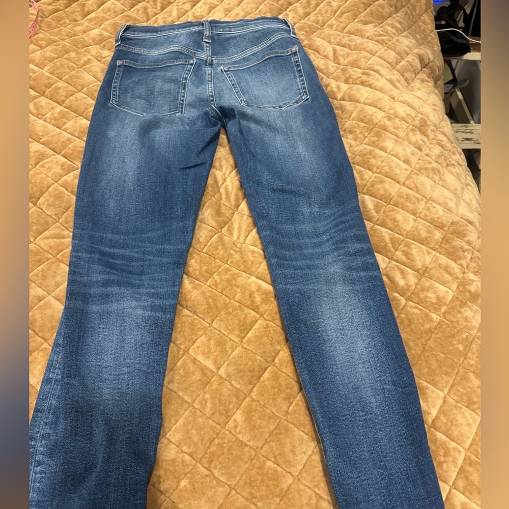J crew Women's Classic Skinny Jeans 9”toothpick
Like NEW🌟EXCELLENT CONDITION 🌟 - Picture 11 of 11